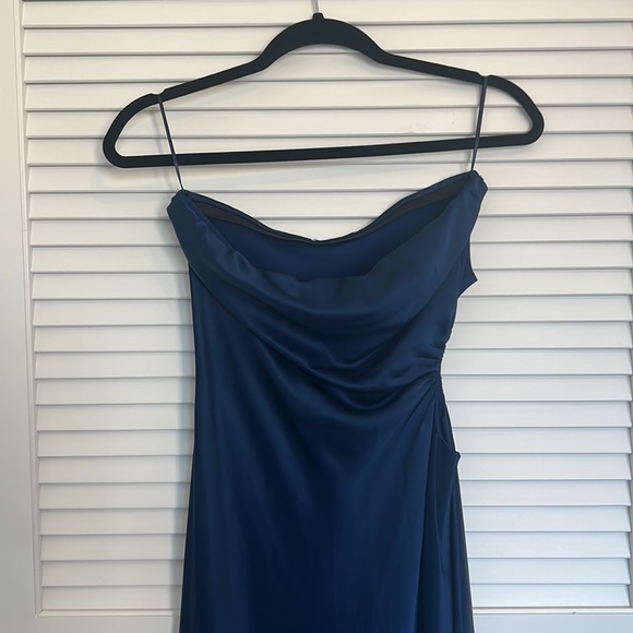 Reformation Nevaeh strapless satin navy blue dress - Picture 7 of 16